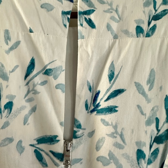 Melanie Lyne Blue and White Dress - Picture 4 of 7